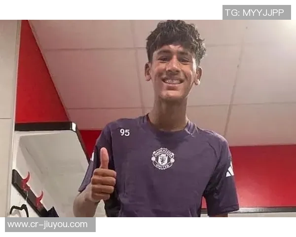 曼联高层紧急会议全力以赴留住天才青训球员加布里埃尔