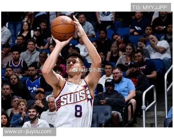 阿伦轻松发挥12投7中贡献20分7篮板2助攻1抢断展现出色状态