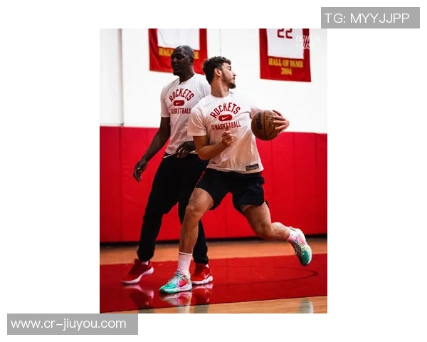 追梦：当今内线球员都想模仿约基奇但他独特的魅力无人能及